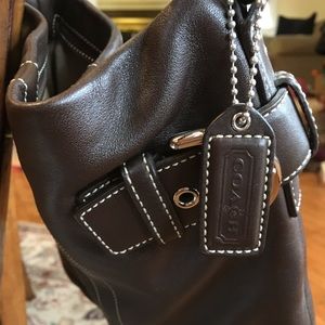 Creamy chocolate Coach shoulder bag